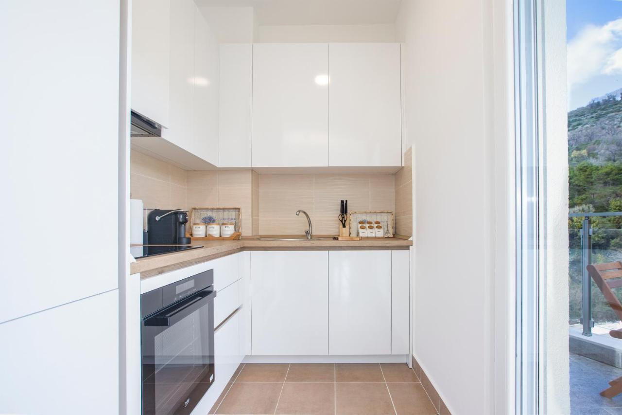 Piskalina Apartment ティヴァト エクステリア 写真